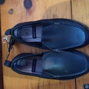 Faded Glory Black Memory Foam Loafer - Size 8 1/2